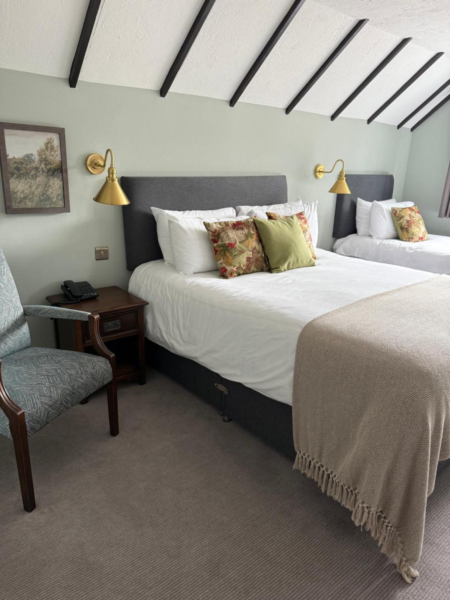 The New Inn Heckfield Гоок Екстер'єр фото